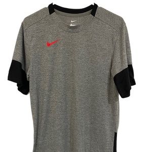 NIKE - Tee